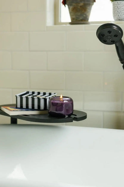 Violet & Vanilla - 5 oz Candle Paddywax
